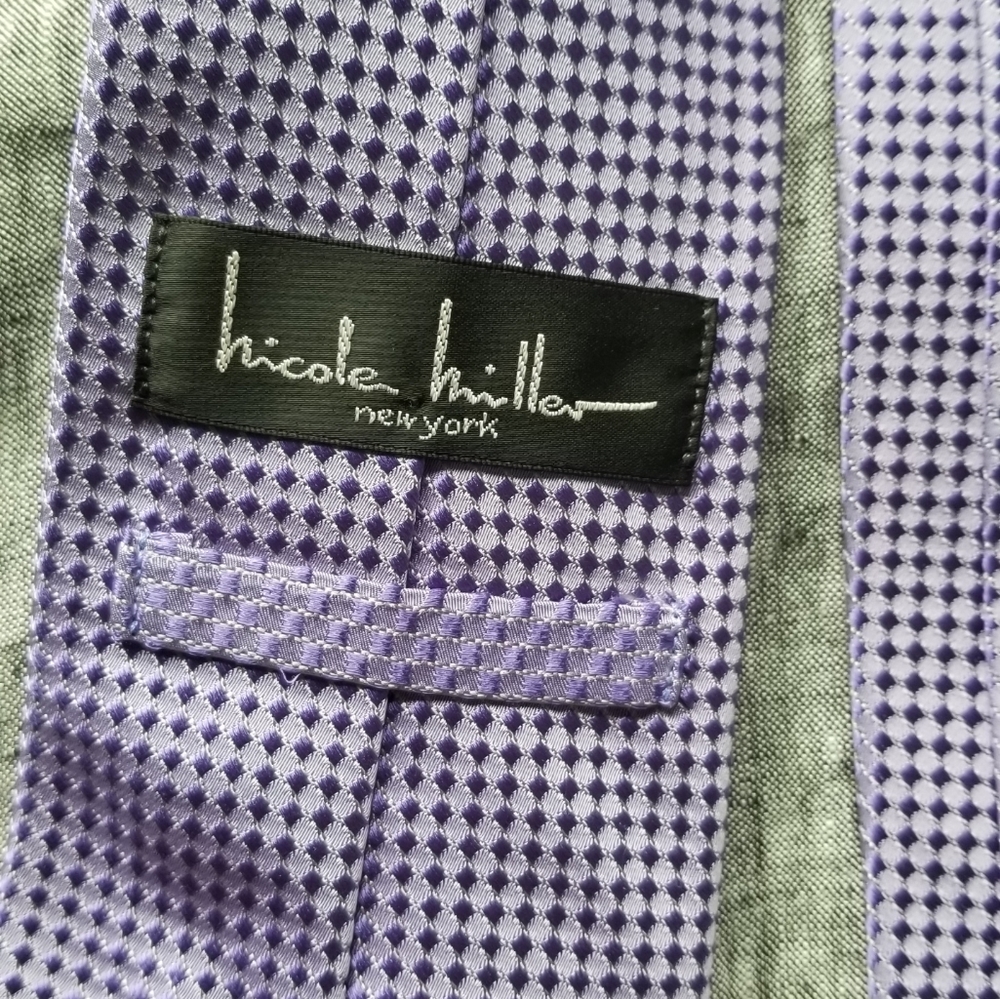 Nicole Miller necktie